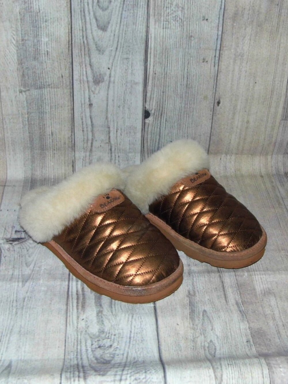 BEARPAW Effie Bronze Quilted Sheepskin Slippers Womens Size 8
